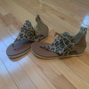 Women's Summer Leopard Printed Zipper Flat Sandals